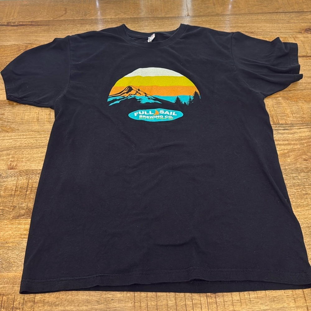 Awesome soft Oregon Full Sail Beer brewing co black T-shirt men’s medium